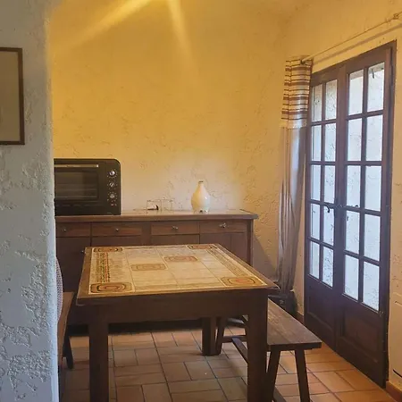Mazet Mediterraneen Avec Terrasse Et Jardin - Rayol-canadel - Fr-1-226b-134 * Le Rayol-Canadel-sur-Mer
